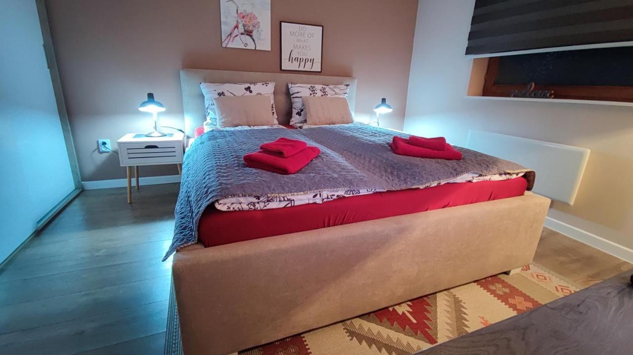 Cozy, Nice & Quiet Apartment Lucky Sarajevo - Free Public Parking Екстериор снимка